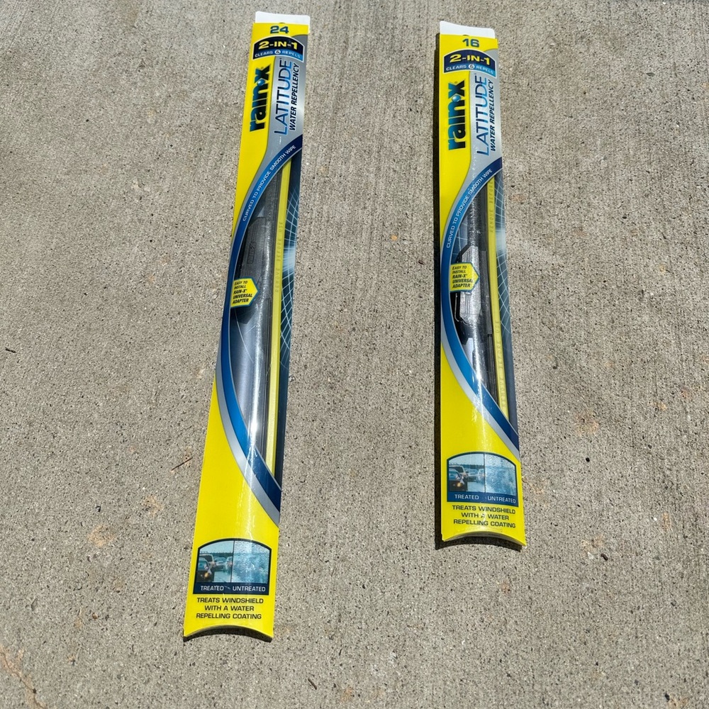 Rain-X 5079274-2 Latitude 2-In-1 Water Repellent Wiper Blades,16 & 24 Inch